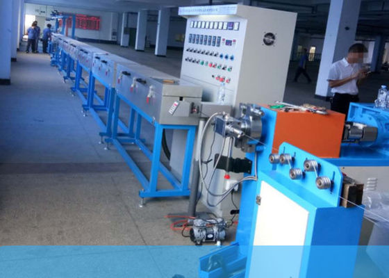 15kw 90kg / H Mesin Manufaktur Kawat Garis Ekstrusi Kabel Silikon