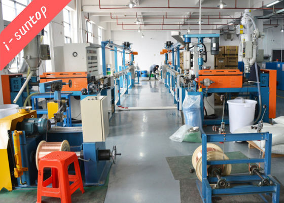 15kw 90kg / H Mesin Manufaktur Kawat Garis Ekstrusi Kabel Silikon