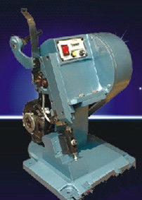 1.8T Bisu AC110V Wire Stripping Dan Mesin Crimping Semi Otomatis
