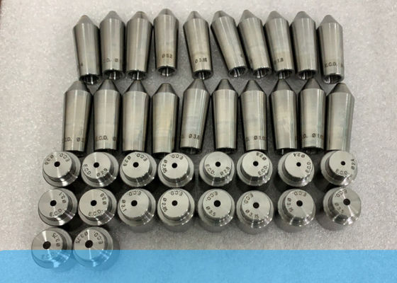 Solid Tungsten Carbide Extruder Die Head Dengan Permukaan Poles